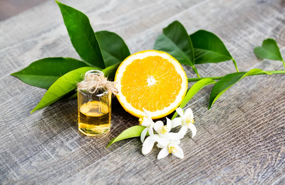 eau de fleur d'oranger