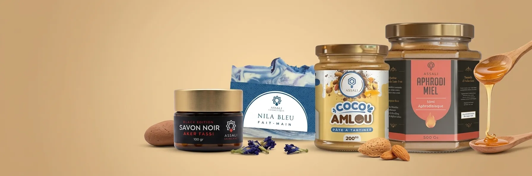 Gamme ASSALI : savon noir Aker Fassi, savon Nila bleu fait main, pâte à tartiner Coco Amlou et miel Aphrodi, disponibles chez OrientaLab